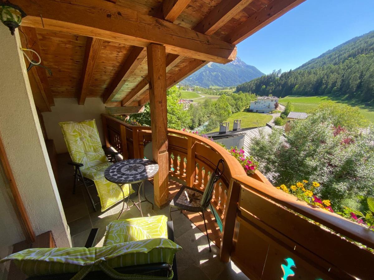 Apartment Villa Sonnegg Fulpmes Extérieur photo